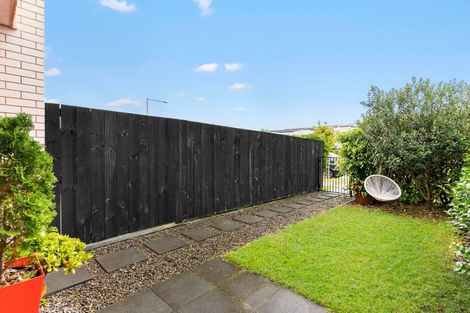 Photo of property in 83 Battalion Drive, Papakura, 2110