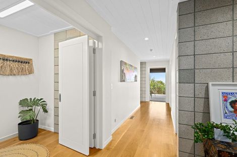 Photo of property in 28 Matheson Bush Road, Leigh, 0985