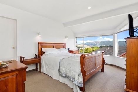 Photo of property in 9 Dornoch Place, Papakowhai, Porirua, 5024