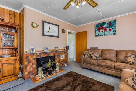 Photo of property in 34 Dimock Street, Titahi Bay, Porirua, 5022