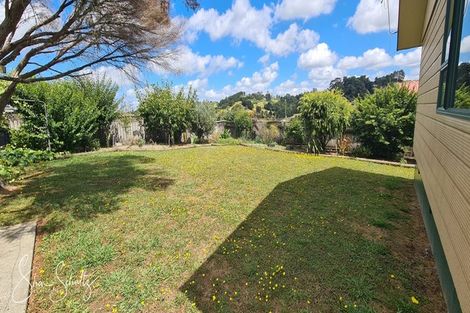 Photo of property in 6 Ash Grove, Maungaturoto, 0520