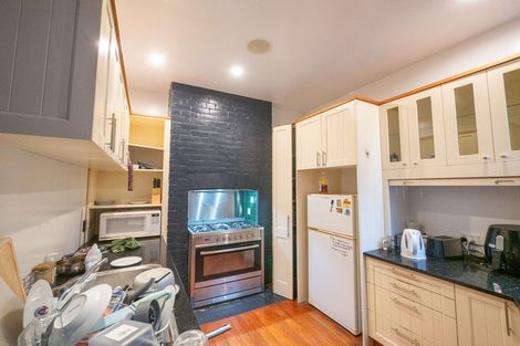 Photo of property in 92 Stafford Street, Dunedin Central, Dunedin, 9016