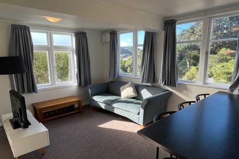 Photo of property in 2/44 Ribble Street, Island Bay, Wellington, 6023