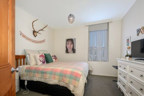 Photo of property in 71 Russell Street, Stepneyville, Nelson, 7010