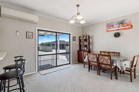 Photo of property in 25 Quinn Road, Levin, 5510