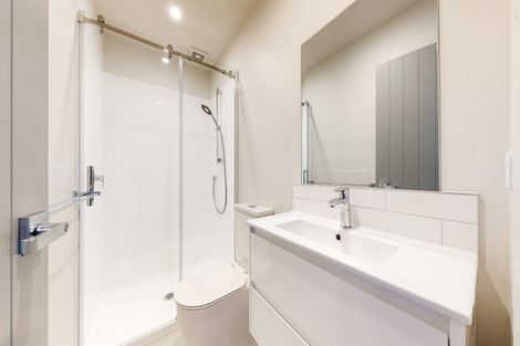 Photo of property in 94c Tinakori Road, Thorndon, Wellington, 6011