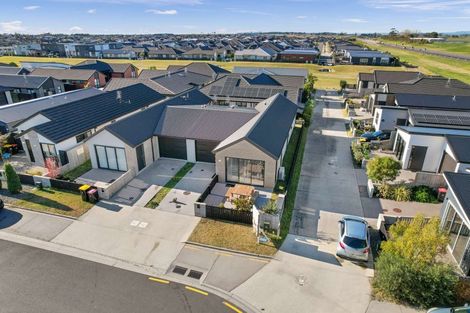 Photo of property in 57 Crown Street, Papamoa, 3118