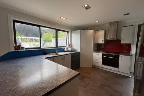Photo of property in 36 Kamahi Street, Stokes Valley, Lower Hutt, 5019
