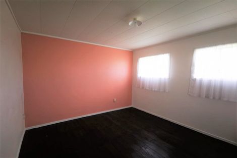 Photo of property in 23 Tennyson Street, Dannevirke, 4930