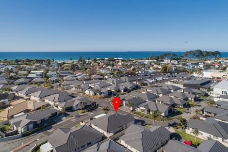 Photo of property in 4 Sandspit Way, Papamoa Beach, Papamoa, 3118