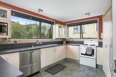 Photo of property in 2 Leith Street, Kinmont Park, Mosgiel, 9024