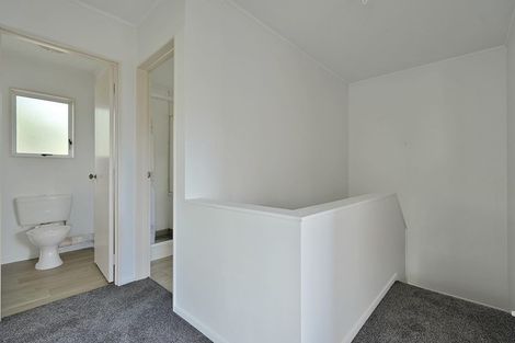 Photo of property in 6/24 Eastglen Road, Glen Eden, Auckland, 0602