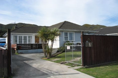 Photo of property in 130 Wise Street, Wainuiomata, Lower Hutt, 5014