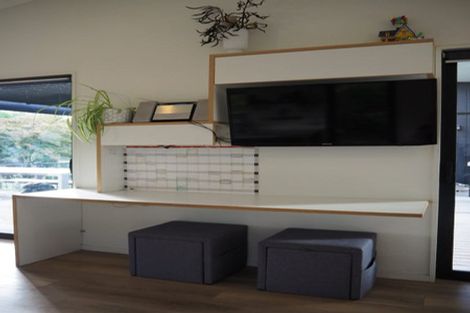 Photo of property in 123 Clarendon Terrace, Woolston, Christchurch, 8023