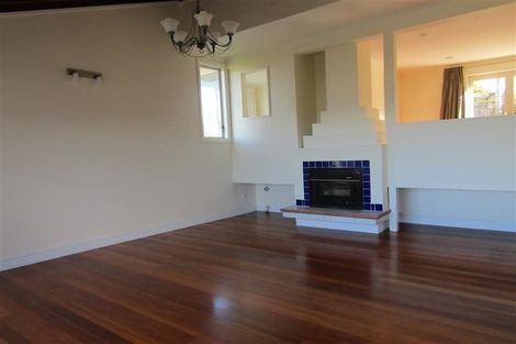 Photo of property in 62 Hebron Road, Waiake, Auckland, 0630