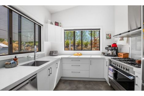 Photo of property in 55 Keddell Road, Springvale, Alexandra, 9393