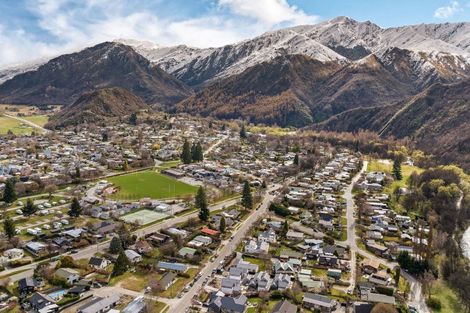 Photo of property in 5 Payne Place, Arrowtown, 9302