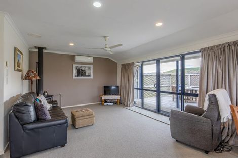 Photo of property in 425 Te Kura Road, Otane, 4277