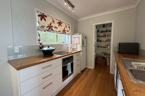 Photo of property in 83 Marellen Drive, Red Beach, 0932