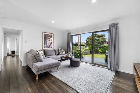 Photo of property in 1/72 Drake Street, Howick, Auckland, 2014