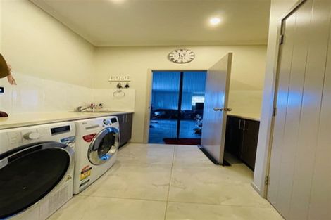 Photo of property in 29 Saint Maroun Rise, The Gardens, Auckland, 2105