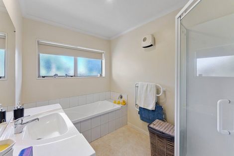 Photo of property in 11b Ludlam Way, Otaki, 5512