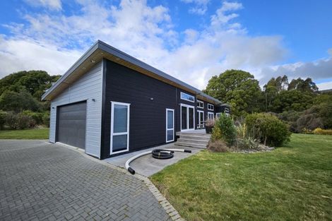 Photo of property in 24 Lacebark Drive, Kinloch, Taupo, 3377