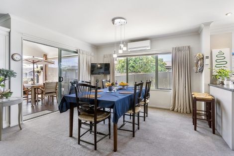 Photo of property in 117 Bruce Wallace Place, Whangamata, 3620