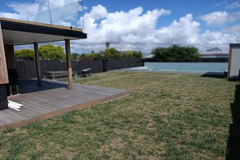 Photo of property in 47 Formby Avenue, Point Chevalier, Auckland, 1022