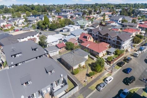 Photo of property in 16 Beaumont Street, Hamilton East, Hamilton, 3216