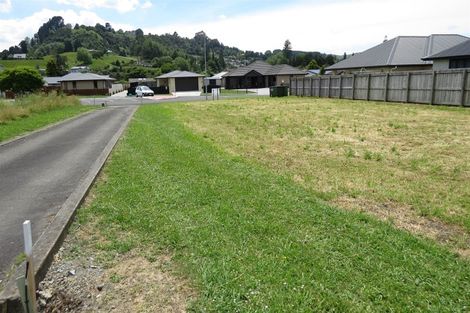 Photo of property in 12 Robin Azariah Place, Te Kuiti, 3910