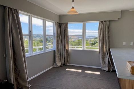 Photo of property in 84 Tarawera Road, Johnsonville, Wellington, 6037