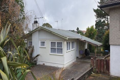 Photo of property in 76 Shoreham Street, Avondale, Auckland, 0600