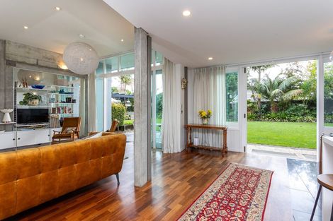 Photo of property in 401c Great North Road, Grey Lynn, Auckland, 1021