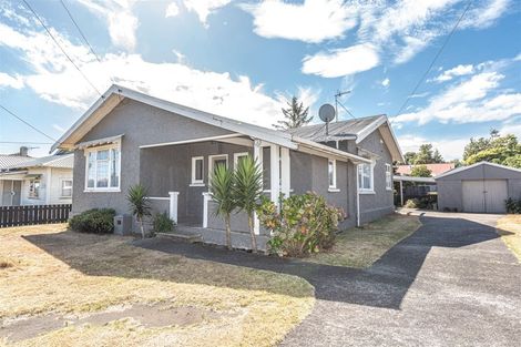 Photo of property in 14 Duigan Street, Gonville, Whanganui, 4501