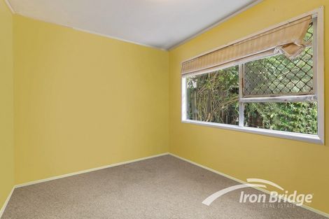 Photo of property in 19 Celeste Place, Totara Vale, Auckland, 0627