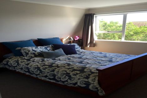 Photo of property in 5 Trilids Lane, Churton Park, Wellington, 6037