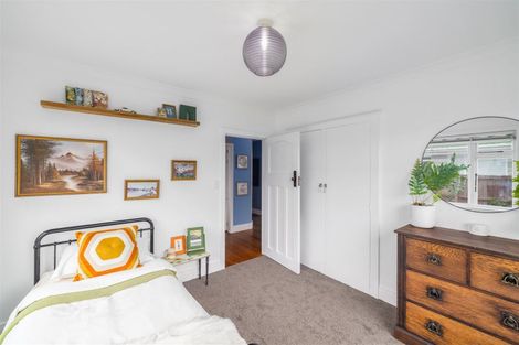 Photo of property in 53 Briggs Road, Mairehau, Christchurch, 8052