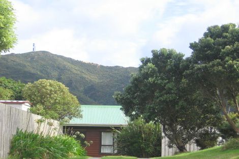 Photo of property in 38 Parklands Drive, Karori, Wellington, 6012
