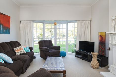 Photo of property in 14 Haronga Road, Inner Kaiti, Gisborne, 4010
