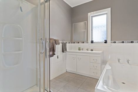 Photo of property in 348 Manoeka Road, Te Puke, 3183