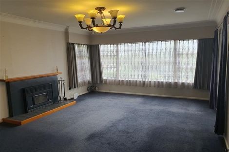 Photo of property in 91 Stottholm Road, Titirangi, Auckland, 0604