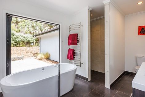 Photo of property in 50 Kingsdale Park Drive, Aokautere, Palmerston North, 4471