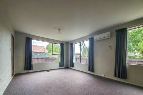 Photo of property in 1/19 Wakelin Place, Redwood, Christchurch, 8051