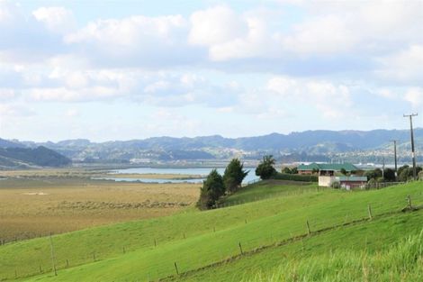 Photo of property in 187 Oaks Road, Portland, Whangarei, 0178
