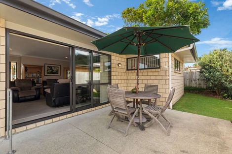 Photo of property in 9b Owens Road, Waiuku, 2123