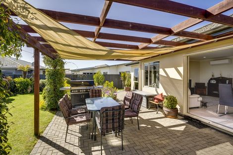 Photo of property in 5 Waimea Way, Poraiti, Napier, 4112