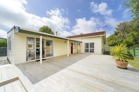 Photo of property in 17 Keeling Street, West End, Palmerston North, 4412