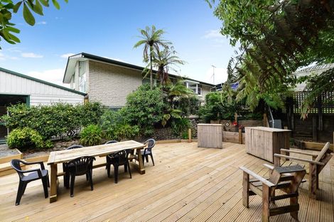 Photo of property in 9 Lorraine Place, Glenview, Hamilton, 3206