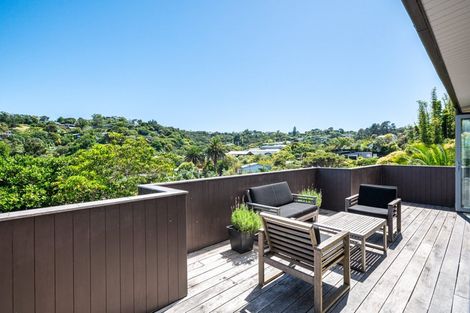 Photo of property in 27 Ocean Road, Surfdale, Waiheke Island, 1081